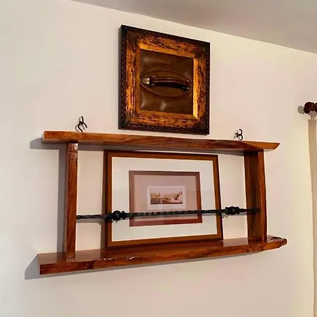 Urbana, Old Town Villa Budva