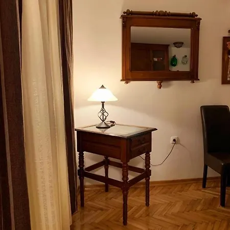 Urbana, Old Town Villa Budva