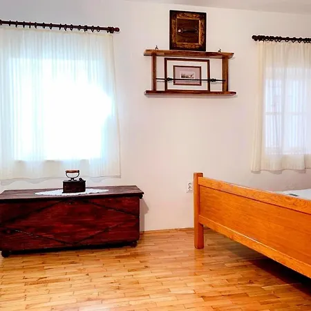 Urbana, Old Town Villa Budva